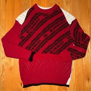 Givenchy Runway Monogram Sweater 🔥🔥